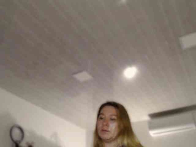 Lilye Sex Cam Show