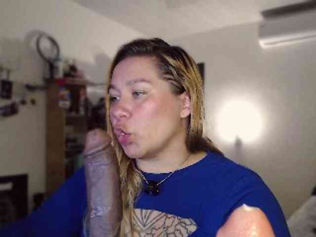 Lilye Sex Cam Show