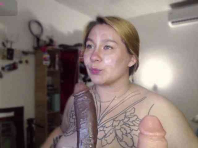 Lilye Sex Cam Show