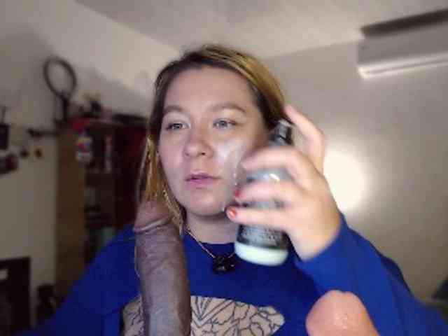 Lilye Sex Cam Show
