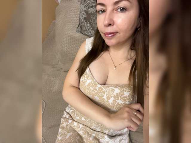 INESSASEXY1 live cam preview