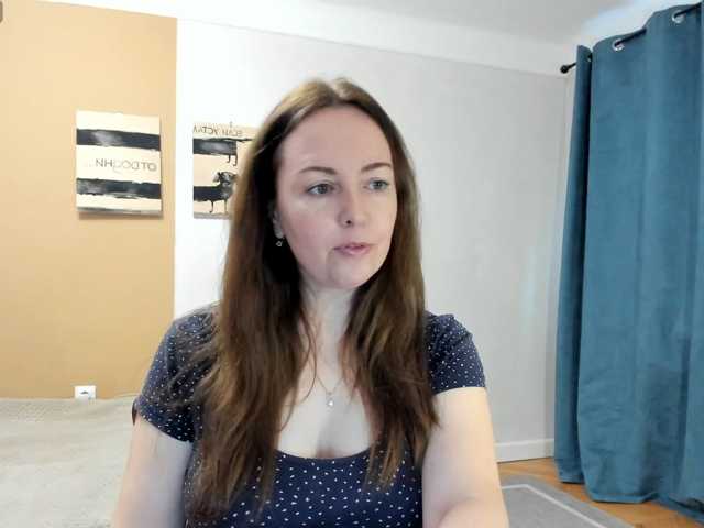 INESSASEXY1 live cam preview