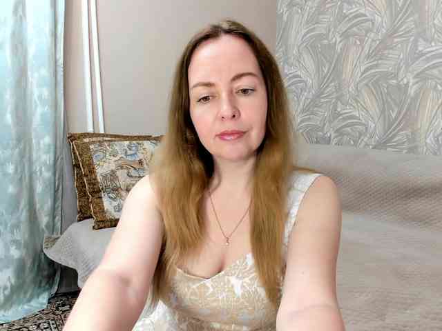 INESSASEXY1 webcam