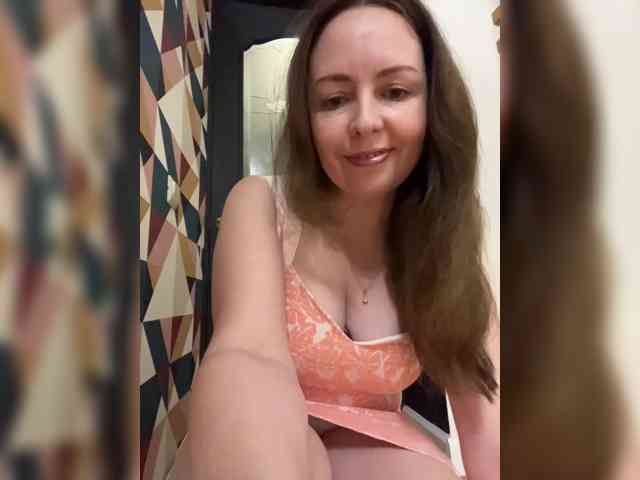INESSASEXY1 webcam