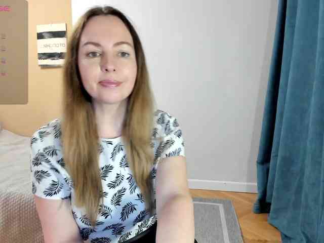 INESSASEXY1 webcam