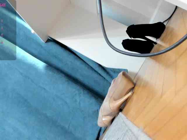 INESSASEXY1 webcam