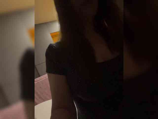 INESSASEXY1 webcam