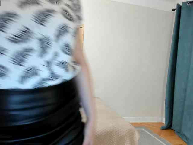 INESSASEXY1 webcam