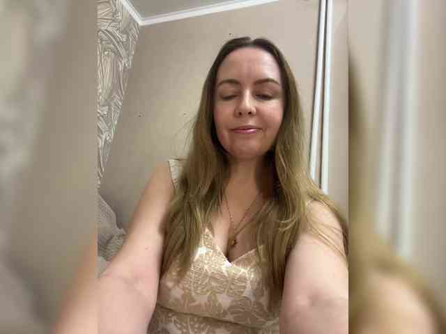INESSASEXY1 webcam