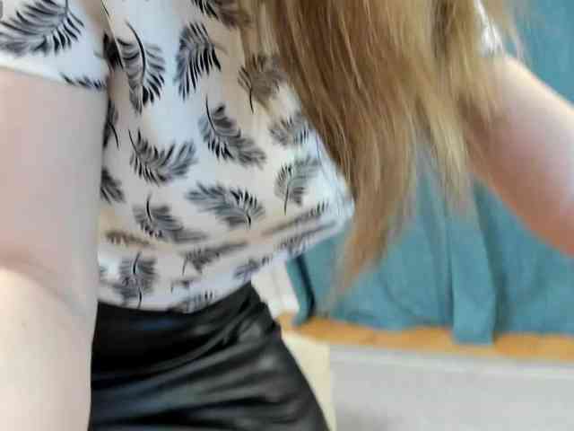INESSASEXY1 webcam