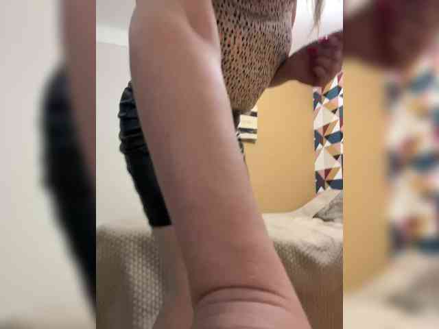 INESSASEXY1 webcam