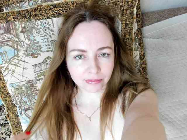 INESSASEXY1 webcam