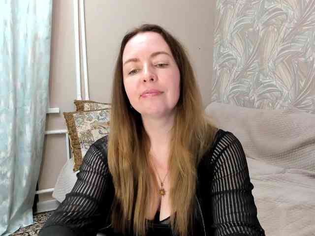 INESSASEXY1 webcam