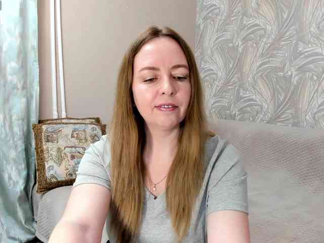 INESSASEXY1 webcam
