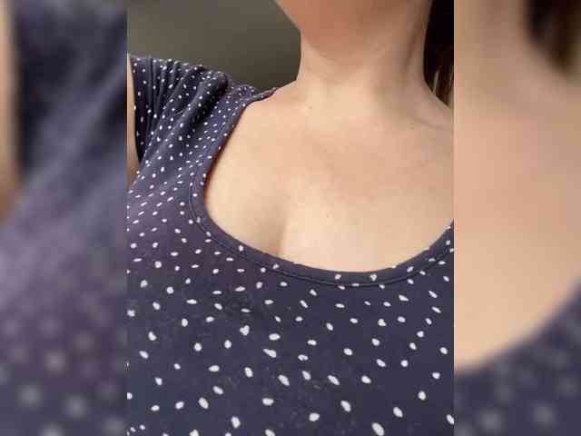 INESSASEXY1 webcam