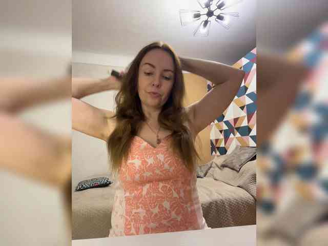 INESSASEXY1 webcam