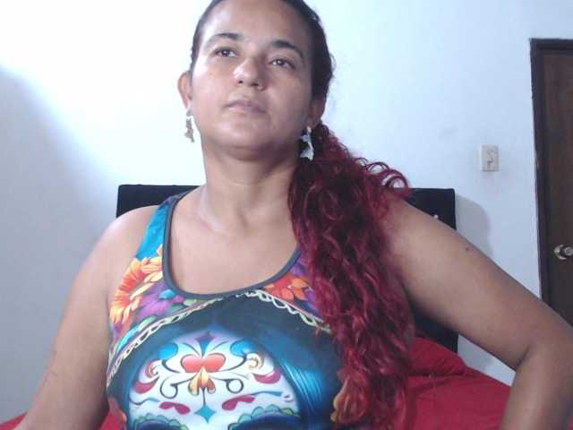 isabellegree live cam on BongaCams