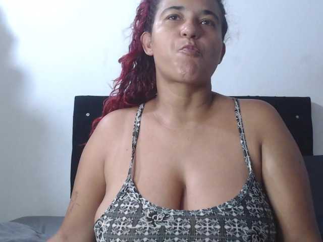 isabellegree live cam on BongaCams