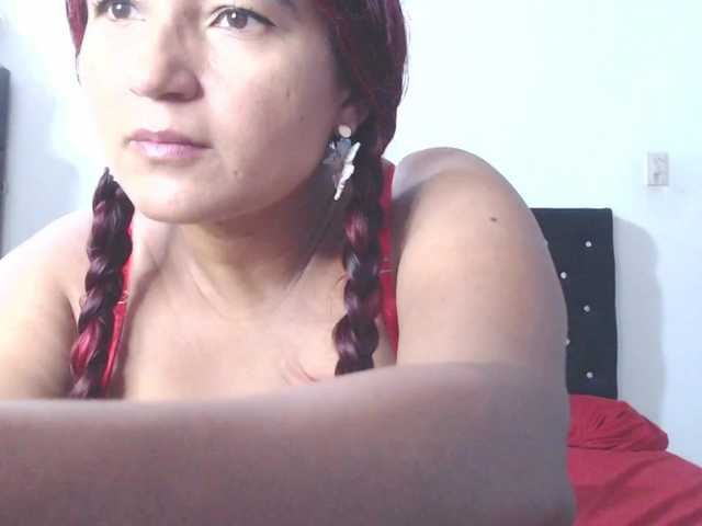 isabellegree live cam on BongaCams