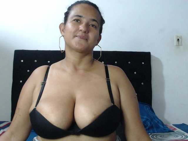 isabellegree live cam preview