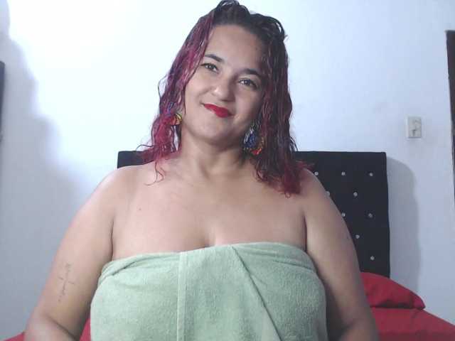 isabellegree live cam on BongaCams