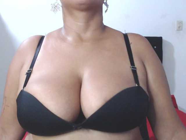isabellegree live cam on BongaCams