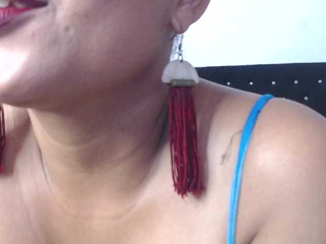 isabellegree live cam on BongaCams