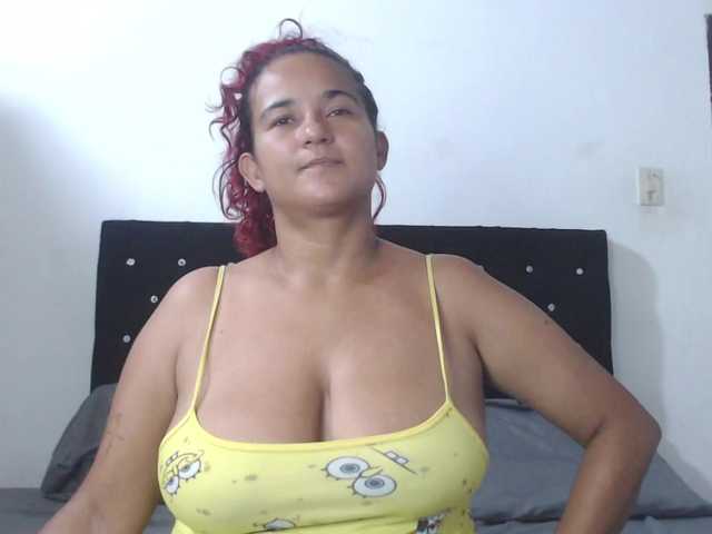 isabellegree live cam on BongaCams