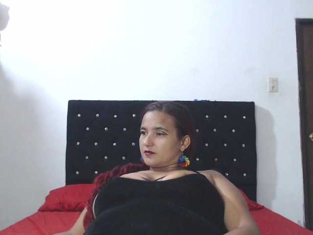 isabellegree live cam on BongaCams