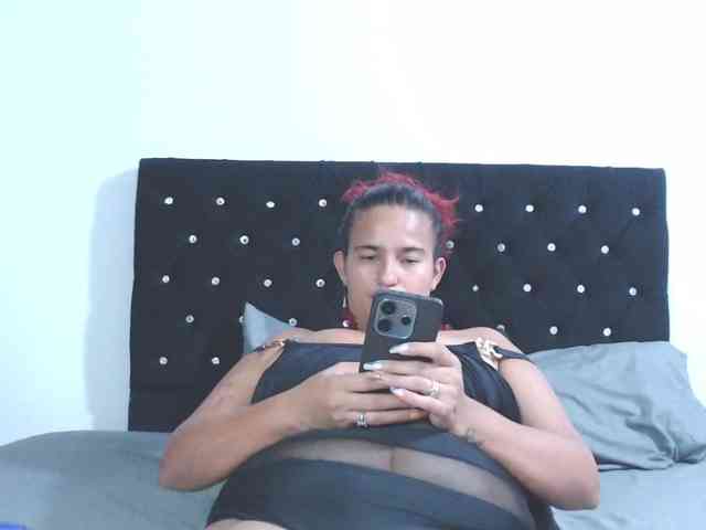 isabellegree webcam