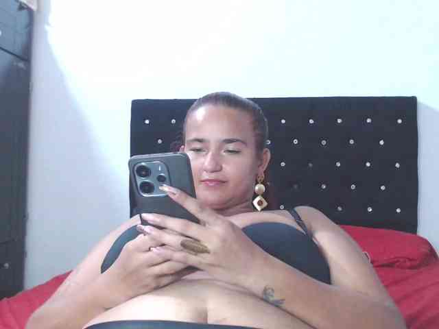 isabellegree webcam
