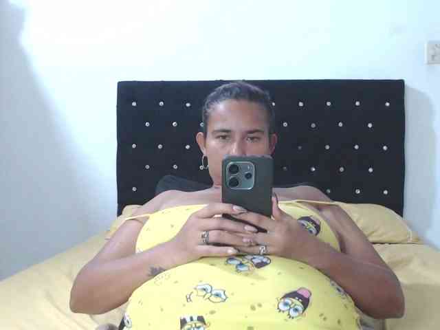 isabellegree webcam