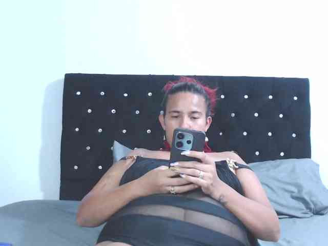 isabellegree webcam