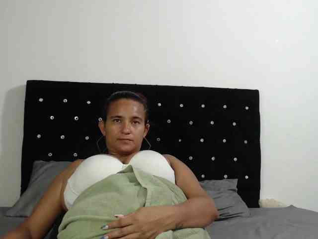 isabellegree webcam