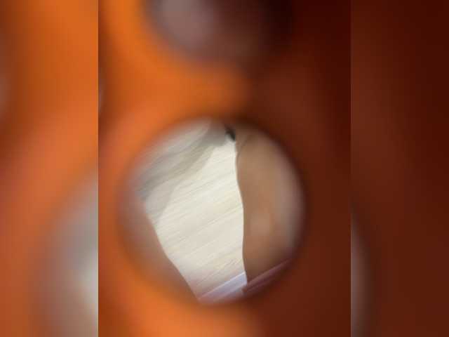 Crystal1-1 live cam on BongaCams