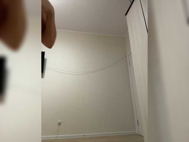 Crystal1-1 live cam on BongaCams