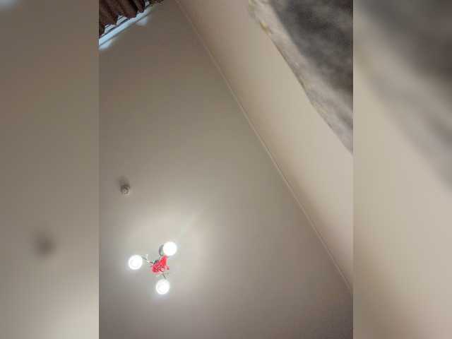 Crystal1-1, en vivo ahora en BongaCams