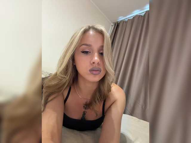 Crystal1-1 live cam