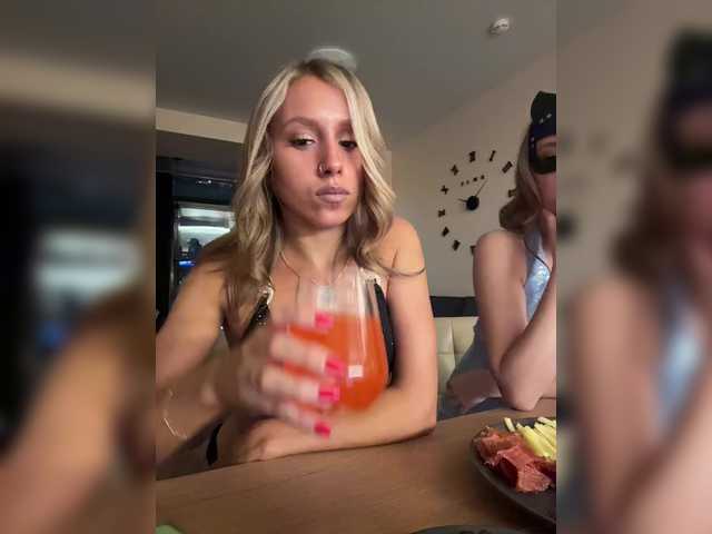 go to chat with BarbieKoShKi1-1