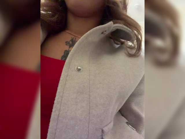 Crystal1-1 live cam on BongaCams