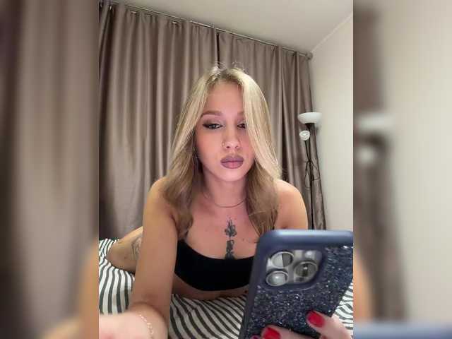 BarbieKoShKa1-1 live cam preview