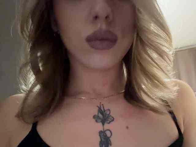 BarbieKoShKa1-1 webcam