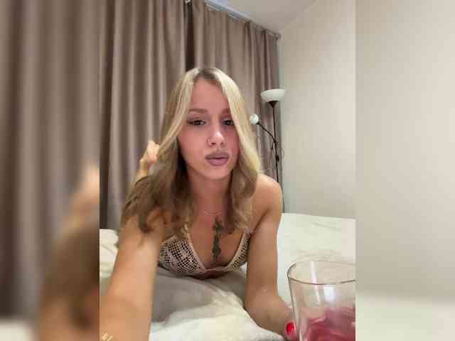 BarbieKoShKi1-1 webcam