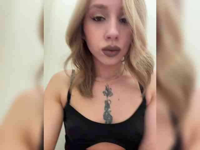 BarbieKoShKa1-1 webcam