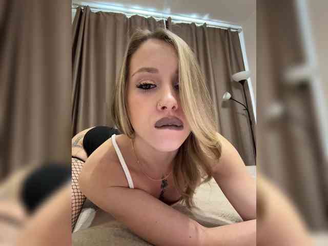 BarbieKoShKa1-1 webcam