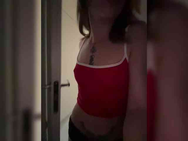 BarbieKoShKa1-1 webcam