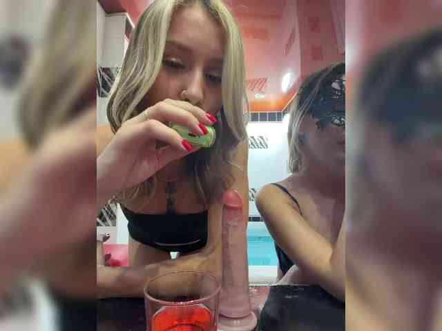 BarbieKoShKi1-1 webcam