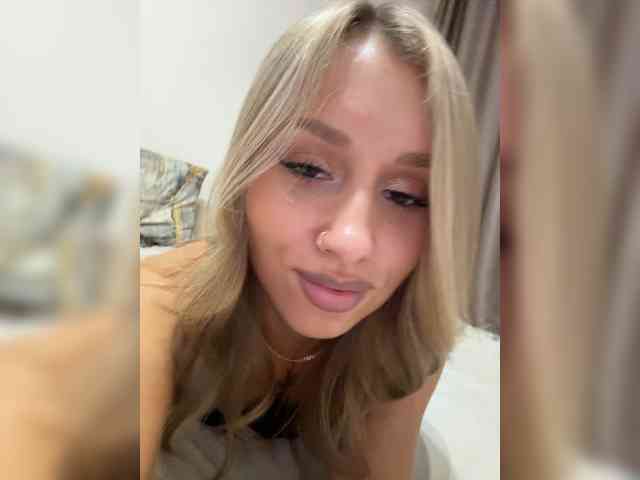 BarbieKoShKi1-1 webcam