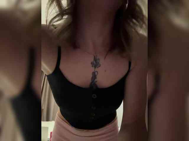 BarbieKoShKa1-1 webcam