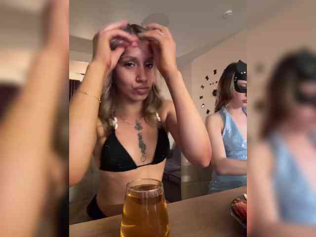 BarbieKoShKi1-1 webcam